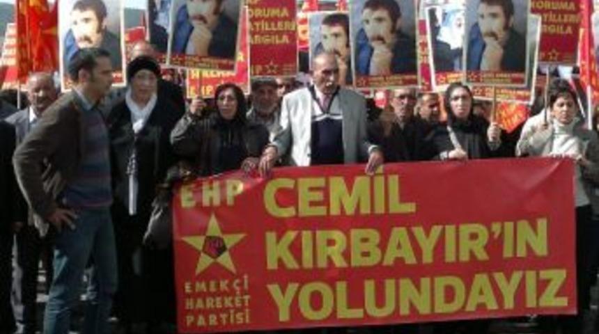 Cemil Kırbayır &Ouml;l&uuml;m&uuml;n&uuml;n 32. Yıl D&ouml;n&uuml;m&uuml;nde Anıldı