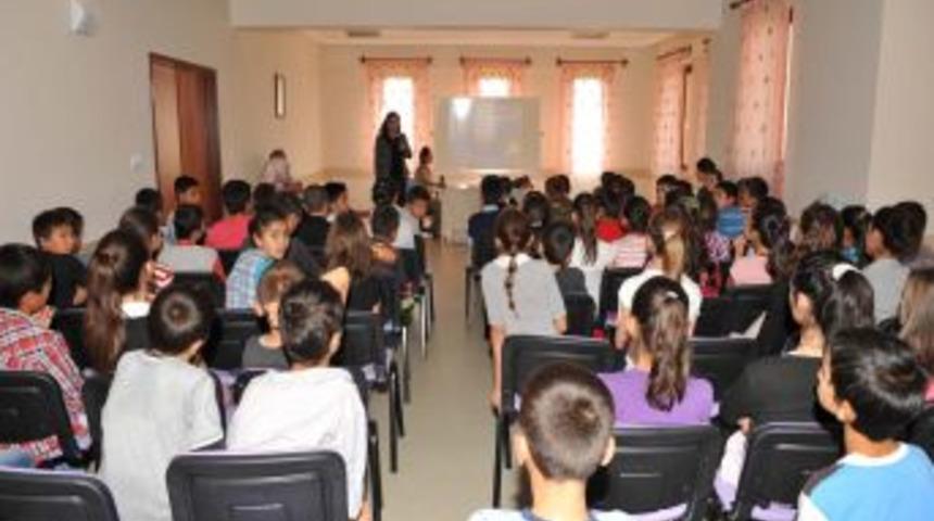 Altındağlı Gen&ccedil;lere Sağlıklı Beslenme Ve Obezite Anlatıldı