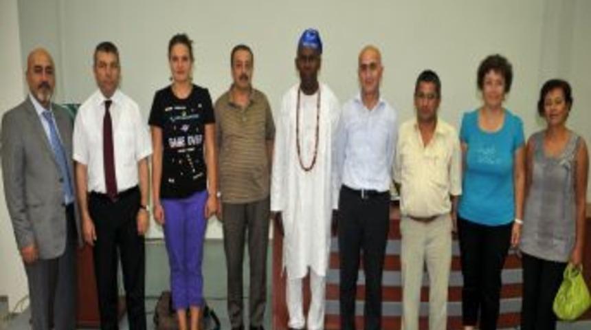 Prof. John: Hakaret Filmi Fikir &Ouml;zg&uuml;rl&uuml;ğ&uuml; Olarak Değerlendirilemez