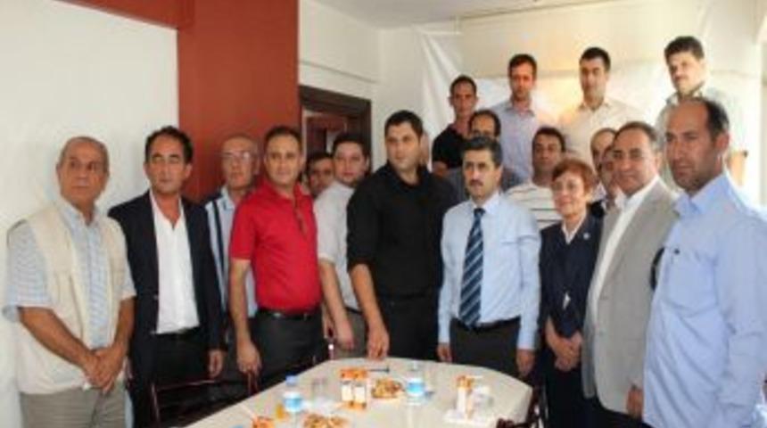 Edremit'te Belediye Başkan Vekili Se&ccedil;iminde AK Parti&rsquo;nin Adayı Mustafa &Ccedil;akmak