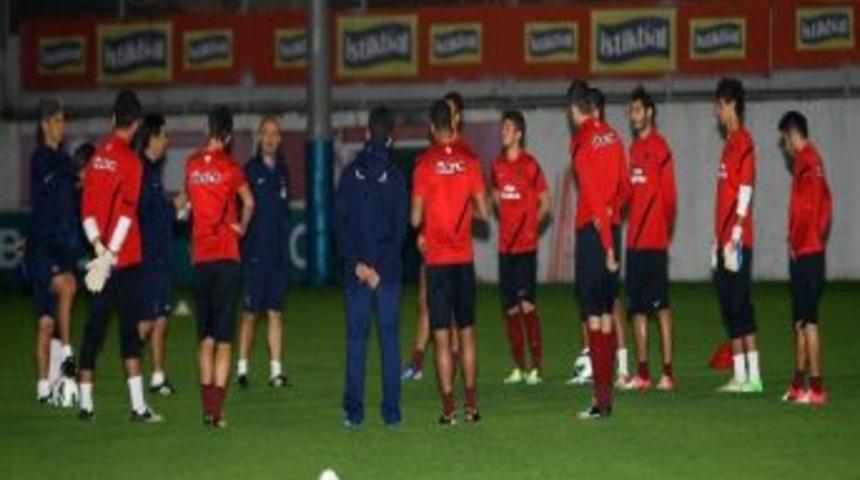 Trabzonspor, Beşiktaş Ma&ccedil;ı Hazırlıklarına Eksik Başladı