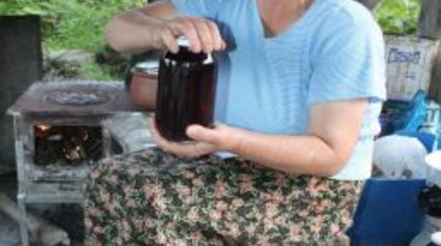 Karadeniz Kadınları Kışa Hazırlanıyor