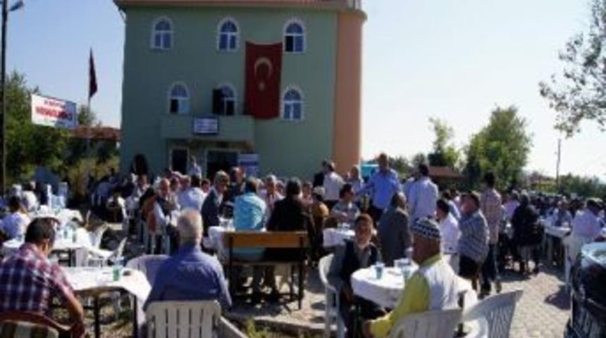 Milletvekili Cami A&ccedil;ılışına Katıldı