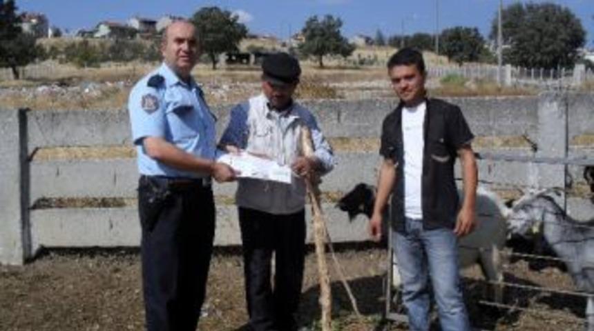 Gediz İl&ccedil;e Emniyet M&uuml;d&uuml;rl&uuml;ğ&uuml;'nden Sahte Para Uyarısı