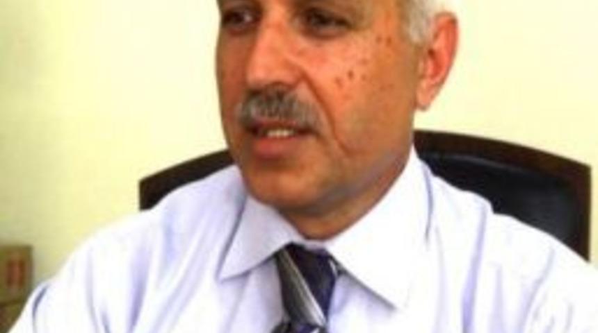 K&ouml;y Derneği &Uuml;niversite &Ouml;ğrencilerine Burs Sağlıyor