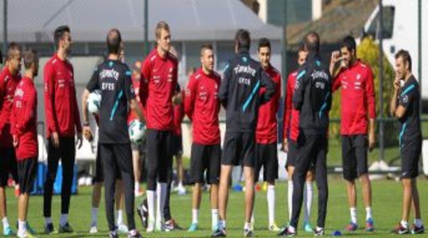 Emre &Ccedil;olak: Romanya Ve Macaristan Ma&ccedil;larından 6 Puan Bekliyoruz