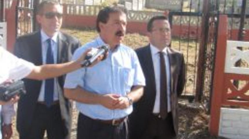 &Uuml;nye Tepe Mezarlığı'na Şehitlik Yapılıyor