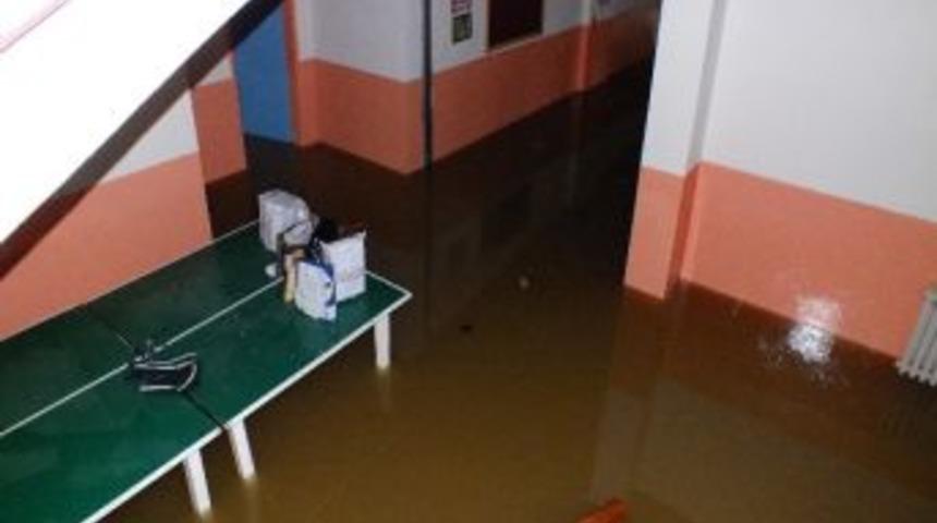 Giresun&rsquo;un Eynesil İl&ccedil;esinde Şiddetli Yağış