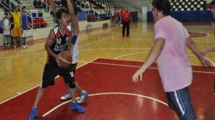 Malatya Gen&ccedil; Erkekler Basketbol Ligi