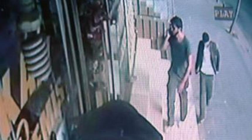 Bu Sefer Kuyumcu Soydu!