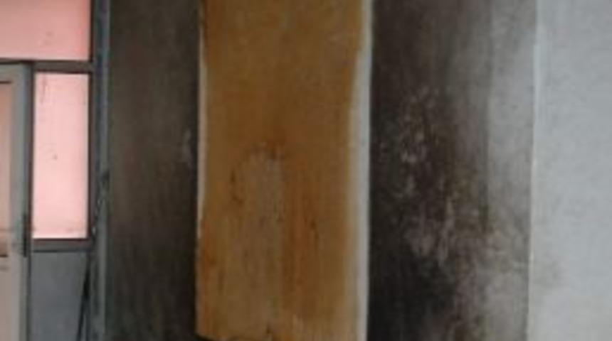 Vali Toprak Bombalanan Okulu Ziyaret Etti