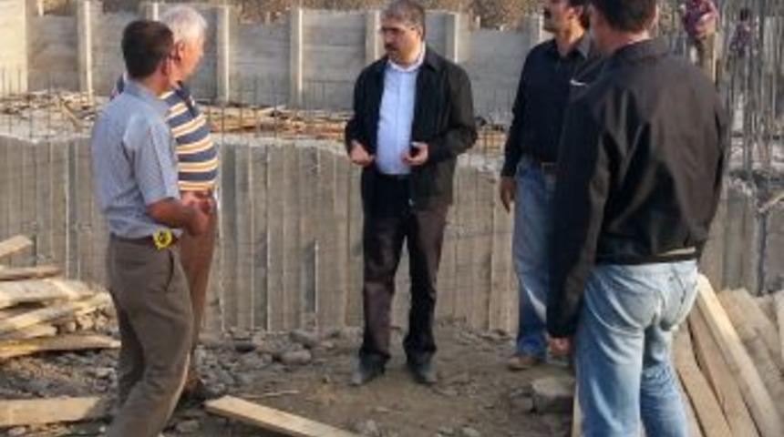 Vali &Ccedil;ınar, Muhtarlarla Bir Araya Geldi