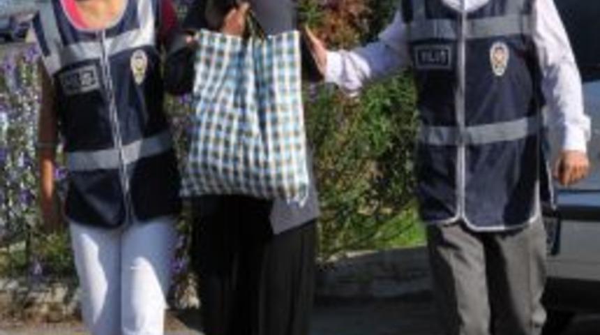 Su&ccedil; Makinesi Kadın Yakalandı