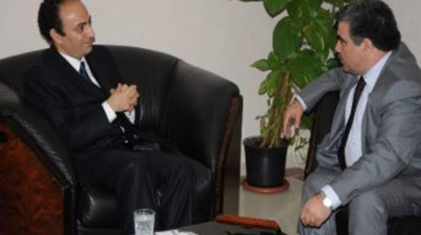 Suriyeli K&uuml;rtlerden Baydemir&rsquo;e Ziyaret