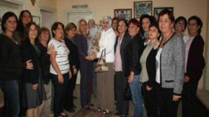 Didem Ayyıldız'dan Emek&ccedil;i Kadınlar Derneği'ne Ziyaret