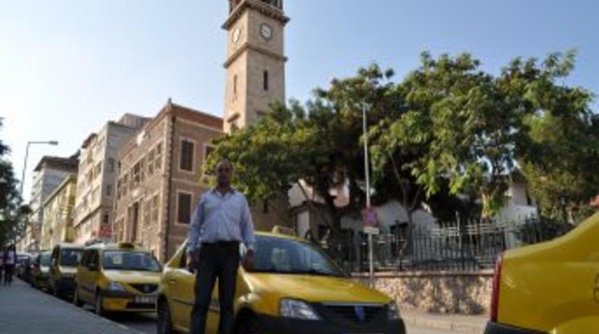 B&uuml;y&uuml;kşehire Karşı &Ccedil;ıkan Da Var, Nimet Olarak G&ouml;ren De