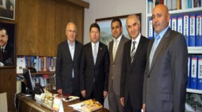 Karab&uuml;k Bartınlılar Derneği'nden Milletvekili Yılmaz Tun&ccedil;'a Ziyaret