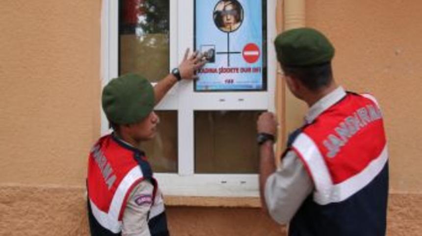 Jandarma'dan Polatlı K&ouml;ylerinde 'kadına Y&ouml;nelik Şiddet' Uyarısı