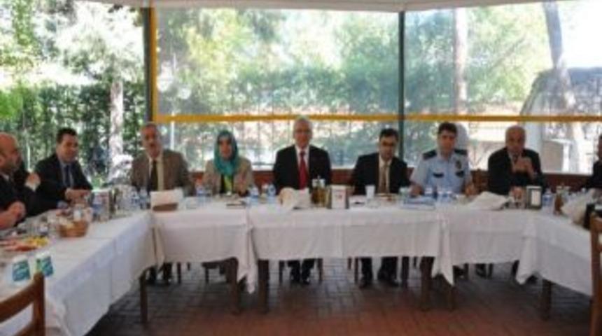 Kalifiye Eleman Yetiştirilmesine Hem Desteği