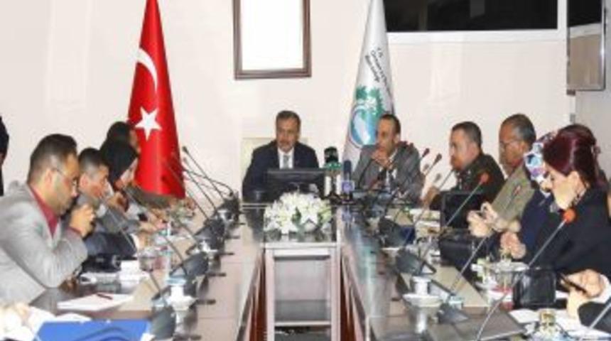 Bakan Eroğlu: Suriye'de Suyu Tehdit Unsuru Olarak Kullanmadık, Kullanmayız