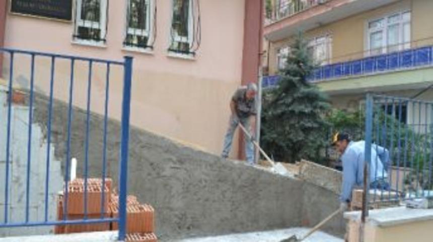 Vergi Dairesine Engelli Rampası