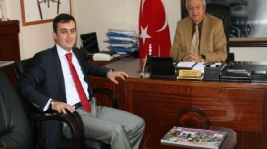 Devrek Kaymakamı Akbay&rsquo;dan Belediye Başkanı Semerci&rsquo;ye Ziyaret