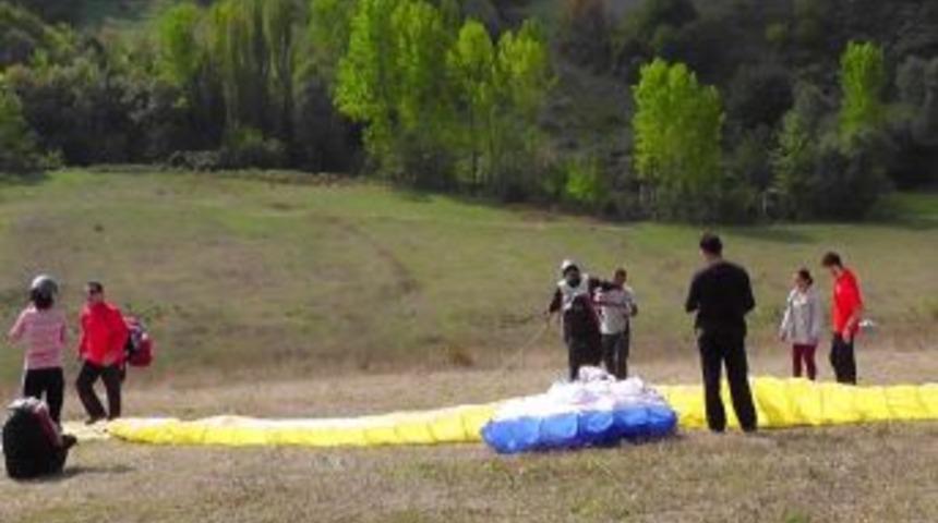 &Ccedil;aycuma Da Yama&ccedil; Paraş&uuml;t&uuml; Eğitimi Verildi