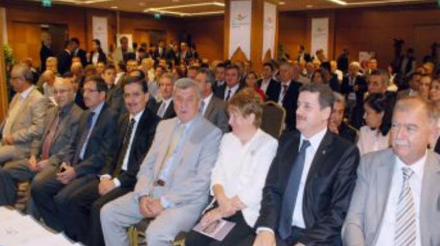 AK Parti'li Şeker: Sağlam Bina Yapmanın Ve Hayat Kurtarmanın Neresi Rant