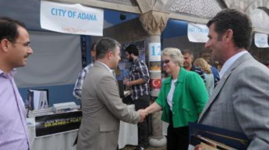 Houston'da Adana standı ziyareti
