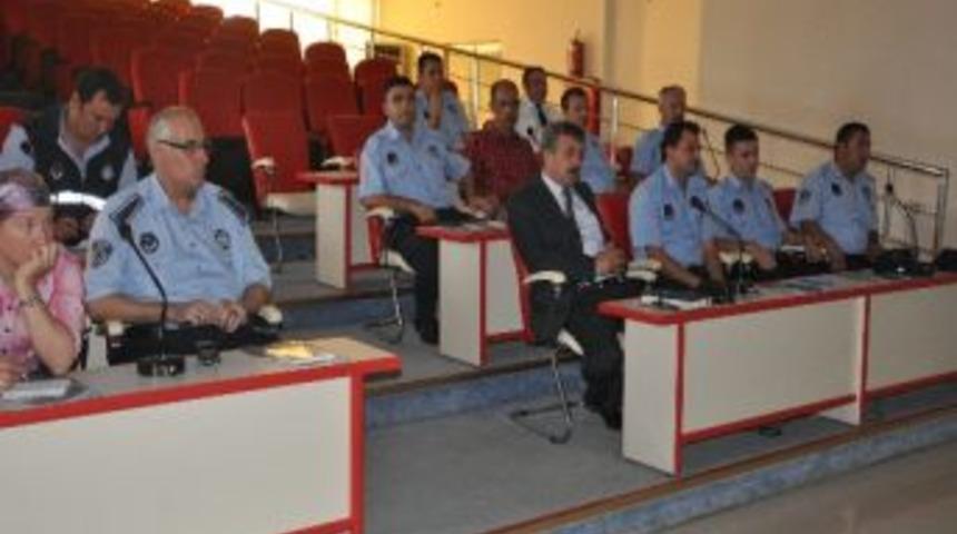 Soma Belediyesi Zabıtalarına Hizmet İ&ccedil;i Eğitim