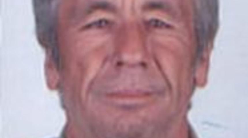 Kayıp babasını arıyor