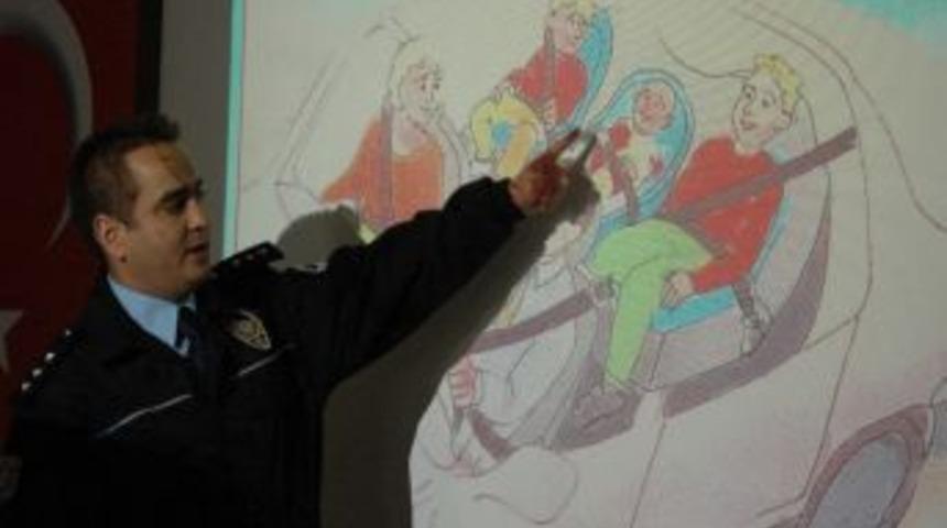 &Ouml;ğrencilere Uygulamalı Trafik Eğitimi