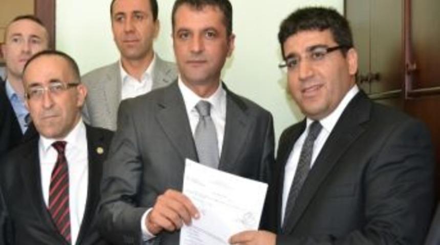 Niğde Baro Başkanı Mazbatasını Aldı