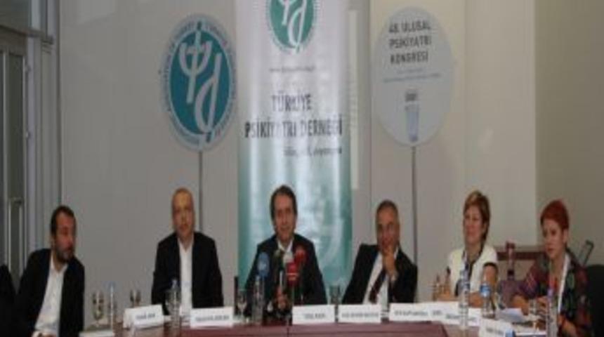 Depresyon Hastalarının Y&uuml;zde 60'ı Doktora Başvurmuyor