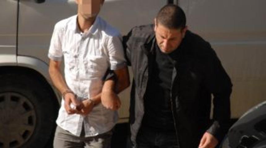 29 Yıl Hapis Cezası Bulunan Gen&ccedil; Gasp Yapınca Yakalandı