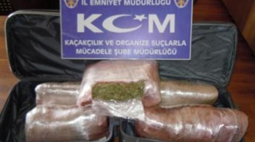 Erzurum&rsquo;da 25 Kilo 640 Gram Uyuşturucu Ele Ge&ccedil;irildi