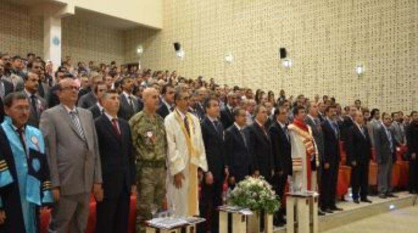 Bakan Kılı&ccedil;, 7 Aralık &Uuml;niversitesi'nin Akademik Yılı A&ccedil;ılışına Katıldı