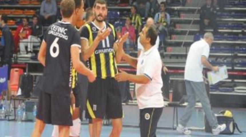 Olaylı Derbi Fenerbah&ccedil;e'nin
