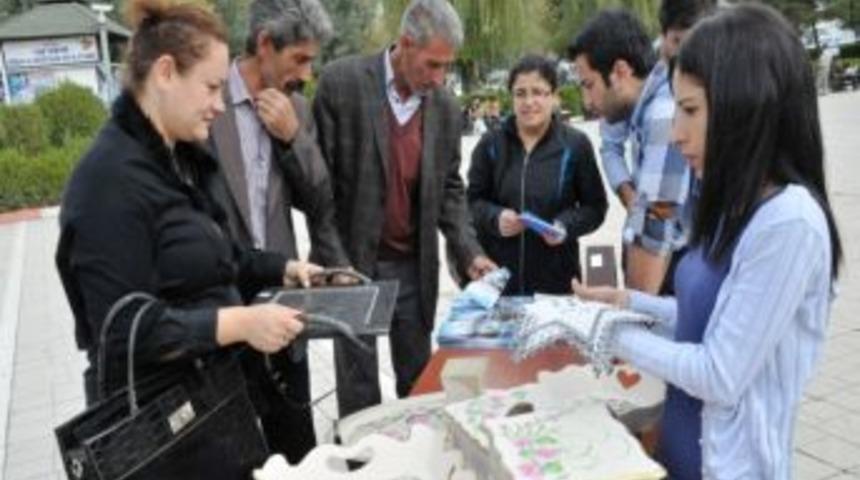Van&rsquo;da &lsquo;d&uuml;nya Ruh Sağlığı G&uuml;n&uuml;&rsquo; Etkinliği