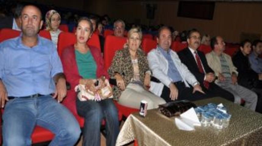 &ldquo;bir Garip Adem&rdquo; Bafra&rsquo;da Sahnelendi