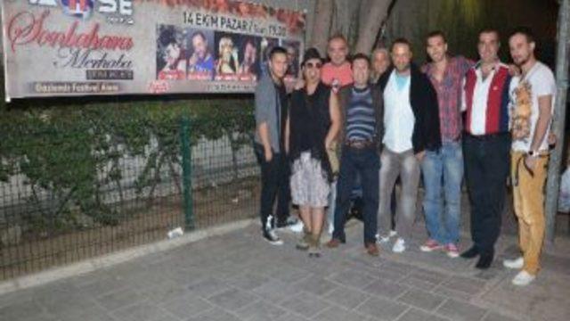 İzmir'de Sonbahar Şenliği Partisi