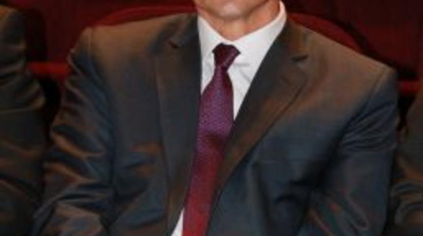 Felsefeciler Şehri Y&ouml;netenlere Y&ouml;n G&ouml;sterecek