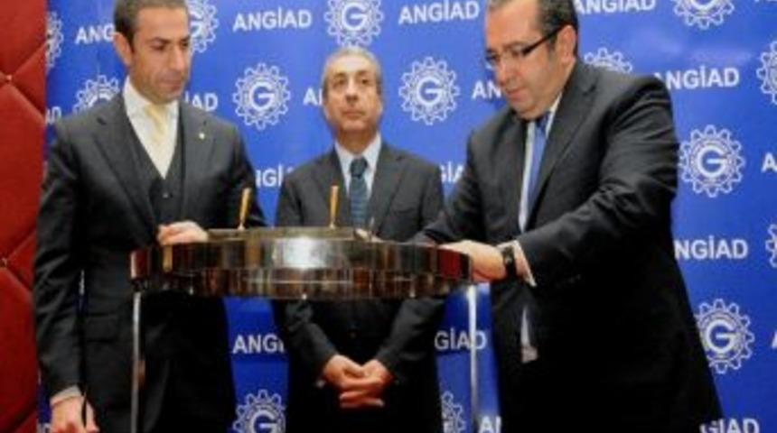 Bakan Eker: "ao&ccedil;&rsquo;yi D&ouml;rt Kat Fazla Ağa&ccedil;landırdık"