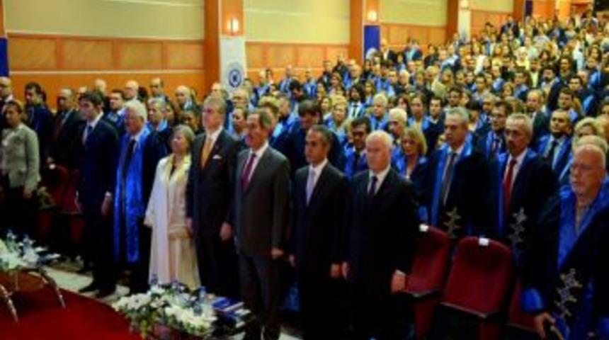 K&uuml;lt&uuml;r Bakanı, &Ouml;ğrencileri Doğal Kaynaklara Karşı Hassas Olmaya Davet Etti