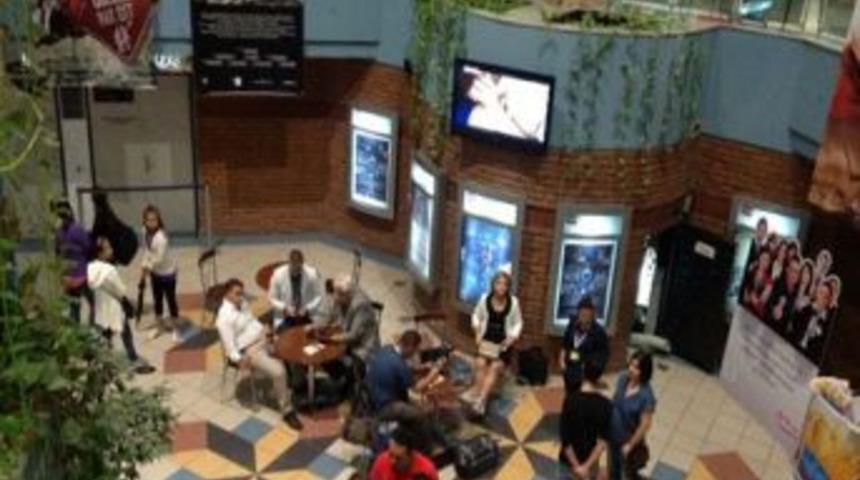 Altın Portakal&rsquo;da &lsquo;hoca&rsquo; Filmi İkinci Kez G&ouml;sterime Girdi