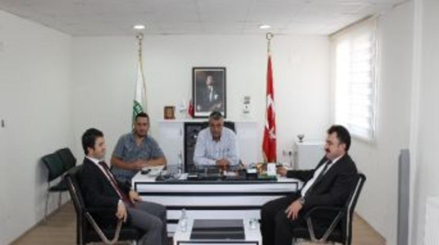 Akhisar İl&ccedil;e Emniyet M&uuml;d&uuml;r&uuml;nden Akhisarspor&rsquo;a Ziyaret