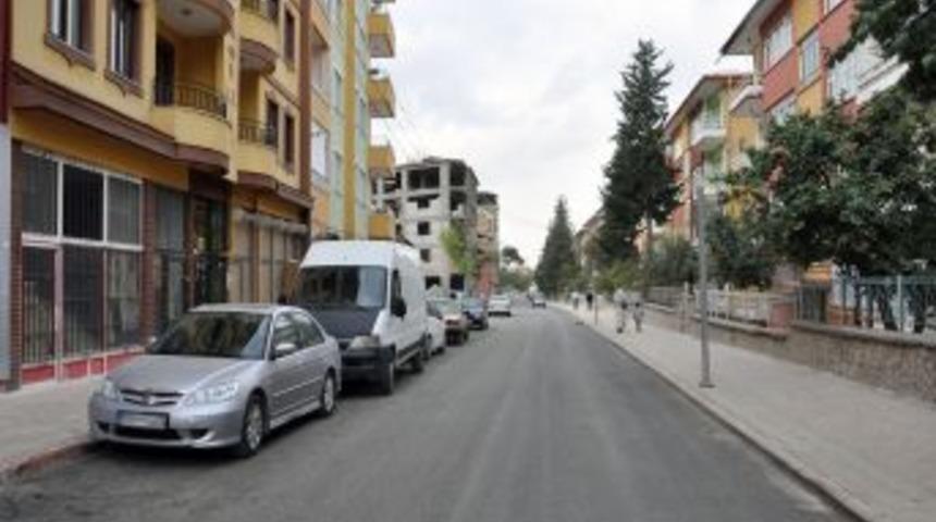Koyunoğlu Caddesi Yenileniyor