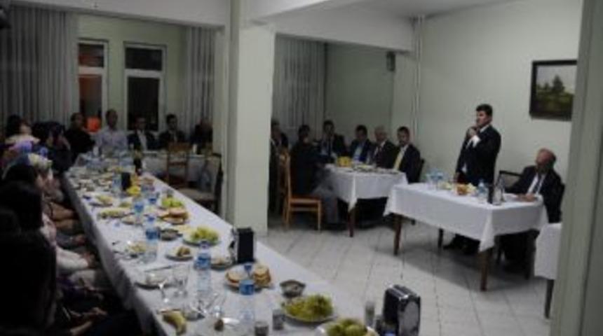 G&uuml;m&uuml;şhane&rsquo;de Yeni &Ouml;ğretmenlere Yemek