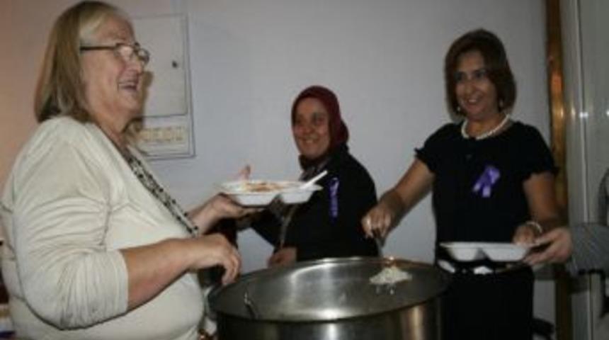 Zonguldak Emek&ccedil;i Kadınlar Dayanışma Derneği&rsquo;nden, Mantı G&uuml;n&uuml;