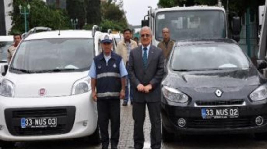 Tarsus Belediyesi, 12 Yeni Aracı Daha Halkın Hizmete Sundu